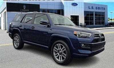 2022 Toyota 4RUNNER TRD Sport
