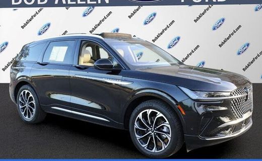 2024 Lincoln Nautilus Reserve
