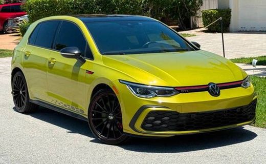 2023 Volkswagen Golf GTI 40TH Anniversary Edition