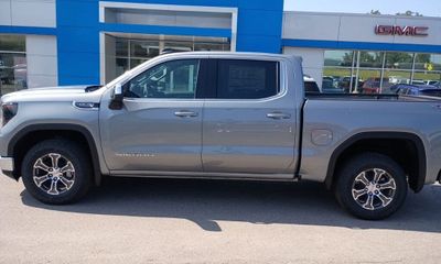 2026 GMC Sierra SLE