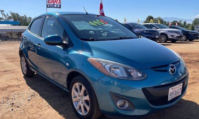 2011 Mazda MAZDA2 Touring