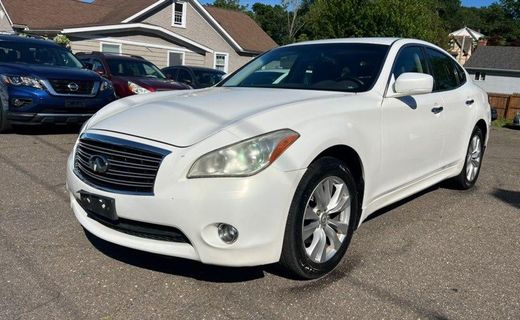 2011 Infiniti M37 X