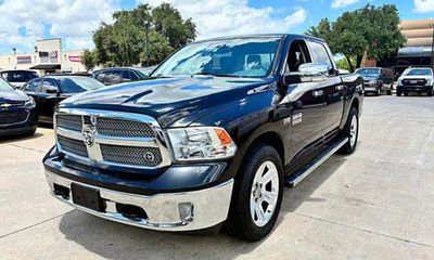 2018 Ram 1500 SLT