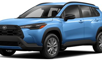 2026 Toyota Corolla Cross LE