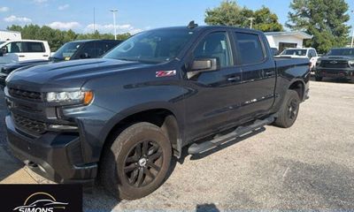 2021 Chevrolet Silverado RST