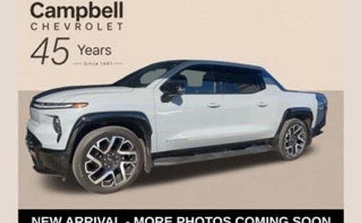 2025 Chevrolet Silverado RST