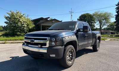 2007 Chevrolet Silverado LS