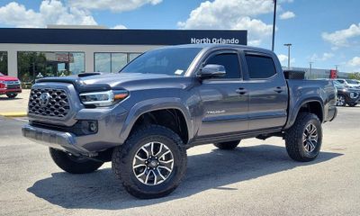 2023 Toyota Tacoma SR5