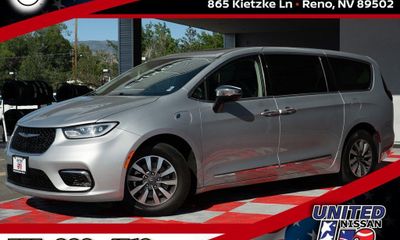 2023 Chrysler Pacifica Limited