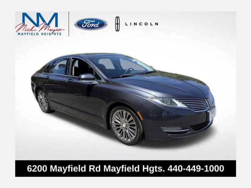 2013 Lincoln MKZ — a typically priced live listing