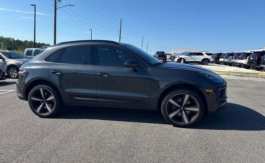 2023 Porsche Macan