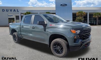2025 Chevrolet Silverado Trail Boss Custom