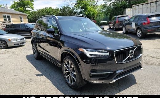 2019 Volvo XC90 Momentum