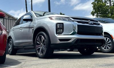 2022 Mitsubishi Outlander Sport ES