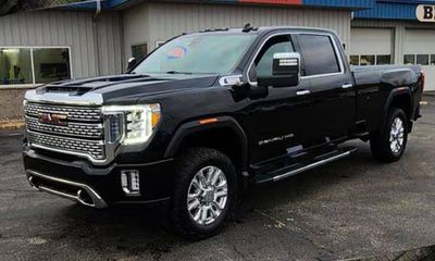 2022 GMC Sierra HD Denali