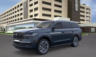 2026 Lincoln Navigator Premier