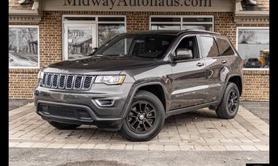 2020 Jeep Grand Cherokee Laredo
