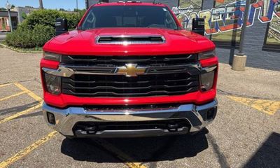 2026 Chevrolet Silverado HD LT
