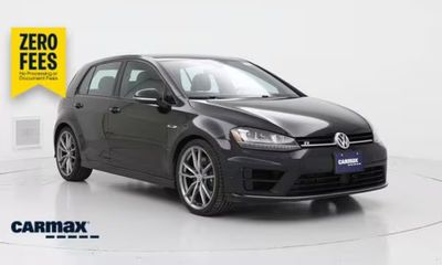 2017 Volkswagen Golf R Base