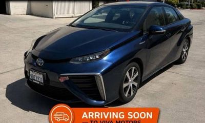 2017 Toyota Mirai Hydrogen Fuel Cell