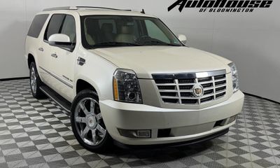 2013 Cadillac Escalade ESV Luxury