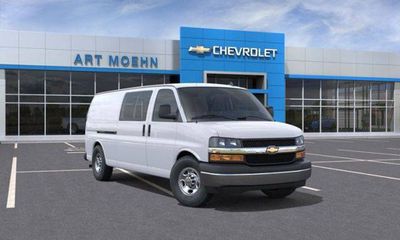 2025 Chevrolet Express EXT