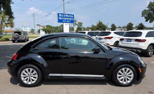 2013 Volkswagen Beetle