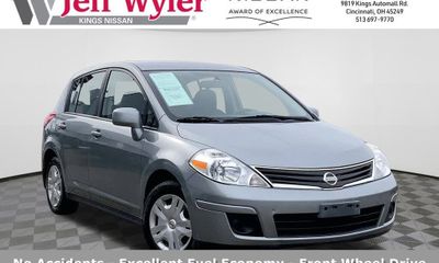 2011 Nissan Versa 18 S
