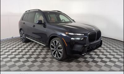 2025 BMW X7 XDRIVE40I