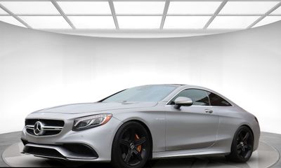 2015 Mercedes-Benz S-Class S63 AMG 4