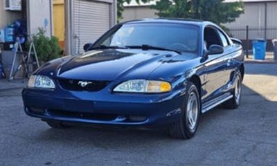 1998 Ford Mustang Base