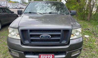 2004 Ford F-150 XL