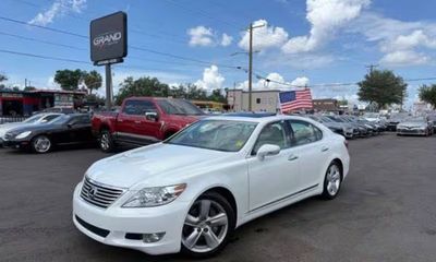 2010 Lexus LS 460