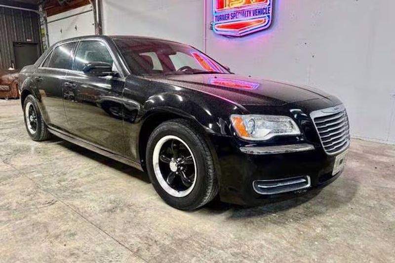 2012 Chrysler 300 — a typically priced live listing