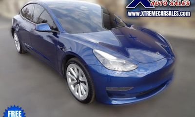 2022 Tesla Model 3 Base