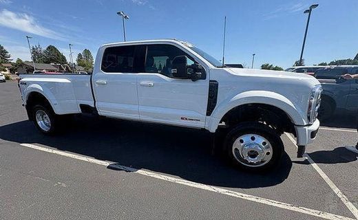 2026 Ford F-450 Platinum