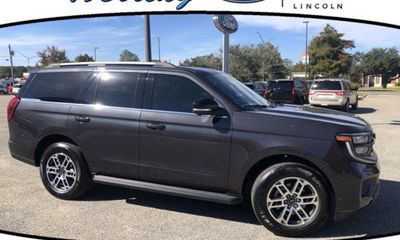2025 Ford Expedition Active