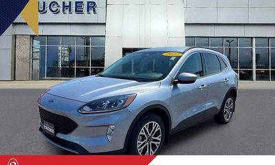 2022 Ford Escape SEL
