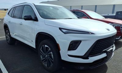 2025 Buick Enclave ST