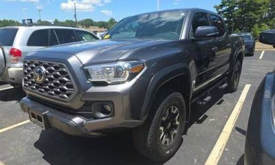2020 Toyota Tacoma SR5
