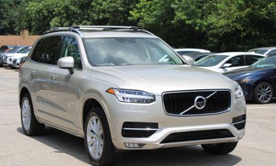 2017 Volvo XC90 Momentum