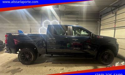 2020 Chevrolet Silverado Trail Boss Custom