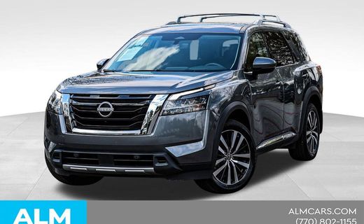 2024 Nissan Pathfinder Platinum