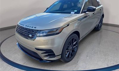2026 Land Rover Range Velar P250 Dynamic SE