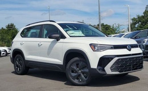 2026 Volkswagen Taos SE