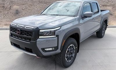 2026 Nissan Frontier SV