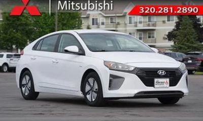 2018 Hyundai Ioniq Blue HEV