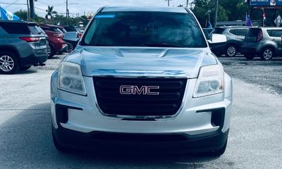 2017 GMC Terrain SLE 1