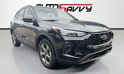 2025 Ford Escape ST Line