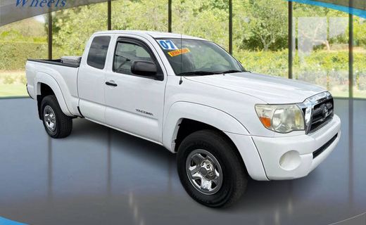 2007 Toyota Tacoma Deluxe
